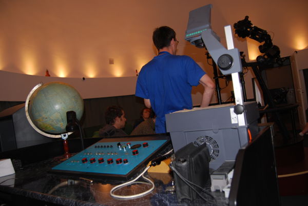 Planetarium AMW w Gdyni — pulpit sterowniczy